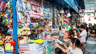 Campaña escolar: importación alcanza a útiles y estos son los hogares favorecidos con oferta