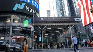 Wall Street repunta con fuerza tras anuncio de Trump de suspender ataques contra Irán