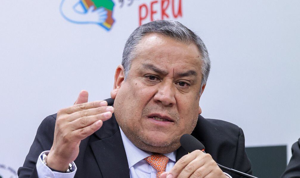 El premier también dijo que se seguirá impulsando la inversión pública y privada para mejorar los servicios básicos como agua, desagüe, salud y educación. (Foto: PCM)