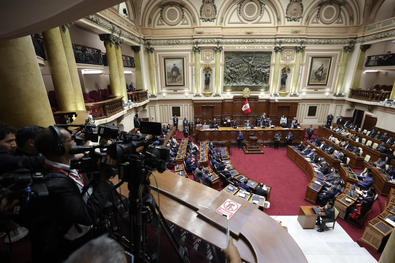 El debate se centró en torno a educación, empleo juvenil, seguridad ciudadana, inversión pública, prevención ante el fenómeno de El Niño, entre otros. Foto: GEC