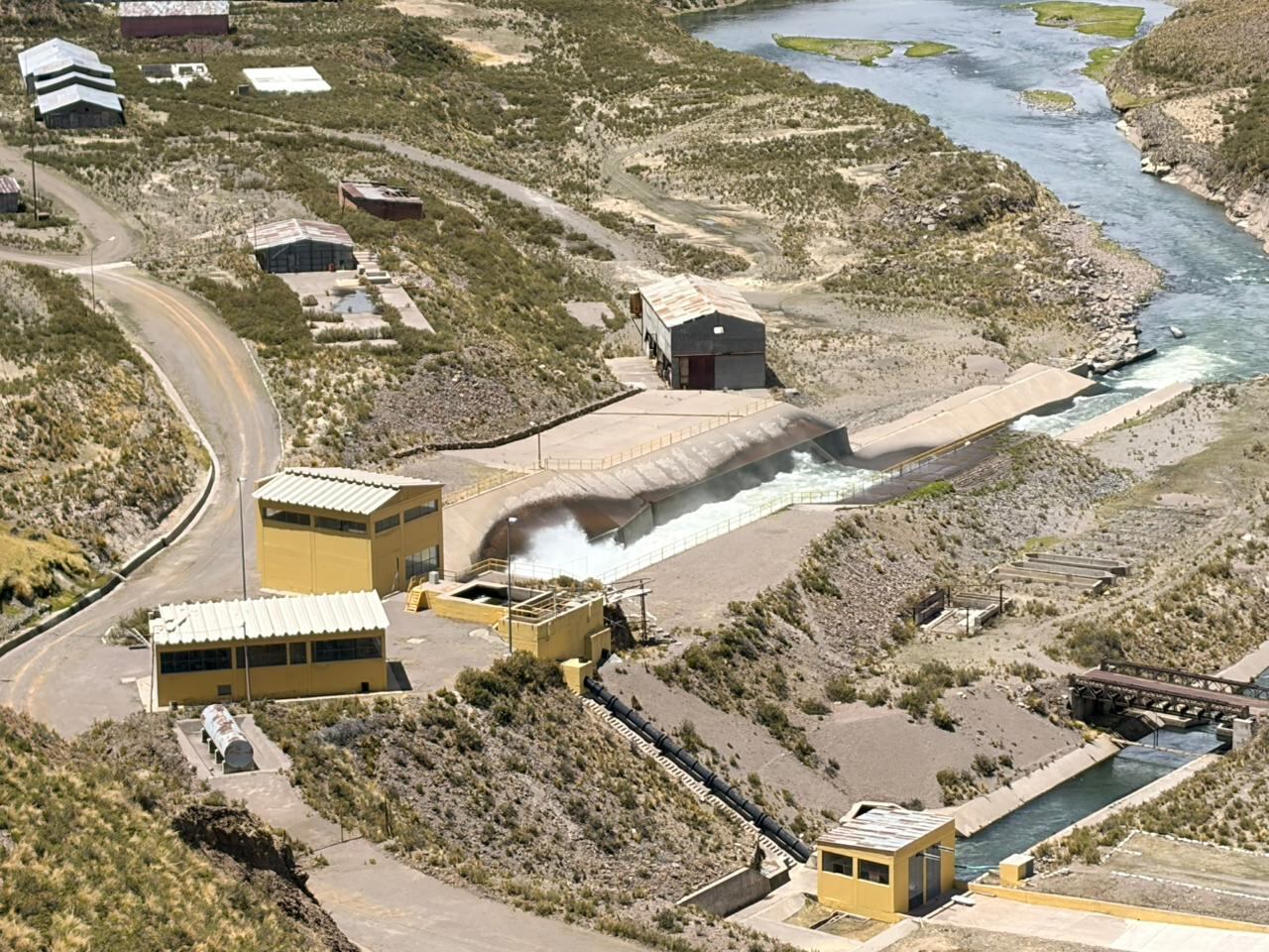 Para el desarrollo de la labor técnica en el Proyecto Majes Siguas los especialistas han sido organizados en cinco equipos de trabajo. Foto: Gobierno Regional de Arequipa