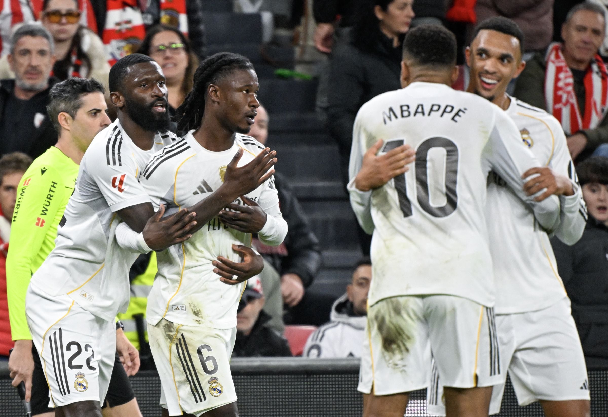 El Real Madrid intentará quedarse con los tres puntos en esta nueva jornada de Champions League. (Foto: ANDER GILLENEA / AFP)