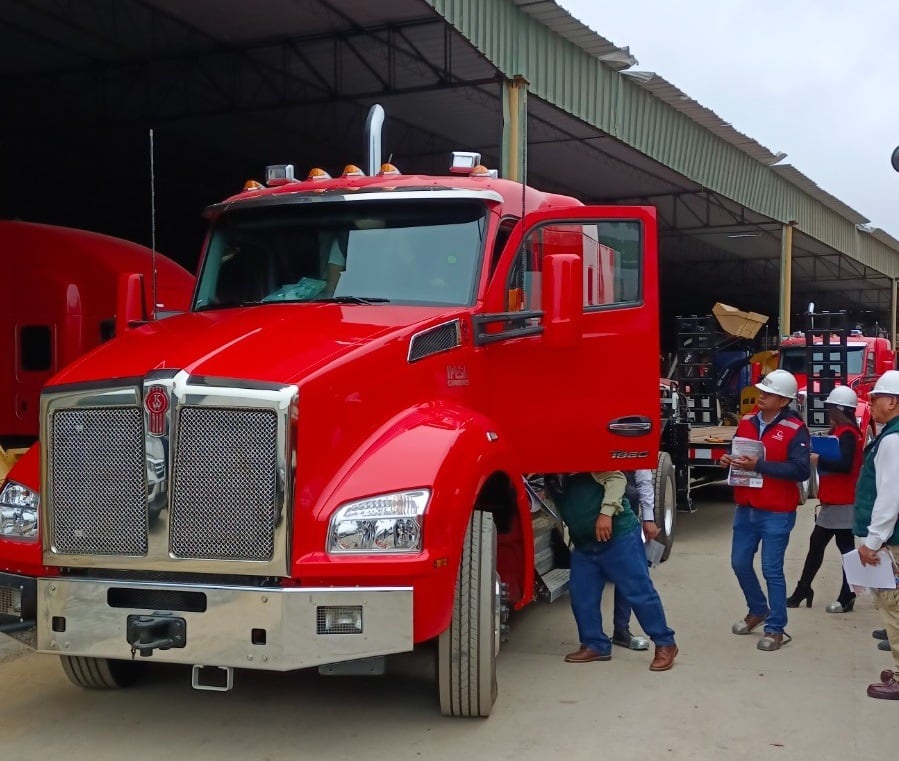 Tractores, excavadoras y cargadores frontales sin seguro están en Lima, La Libertad, Lambayeque, Ica y Piura. Informó la Contraloría. Foto: difusión / Contraloría.