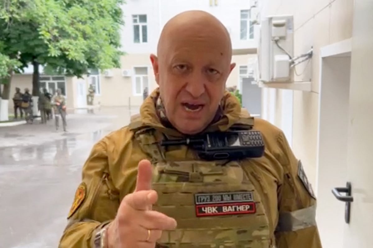 El jefe de Wagner anunció horas atrás el retorno de sus combatientes a las bases permanentes para “evitar el derramamiento de sangre” en Rusia. (Foto: AFP).