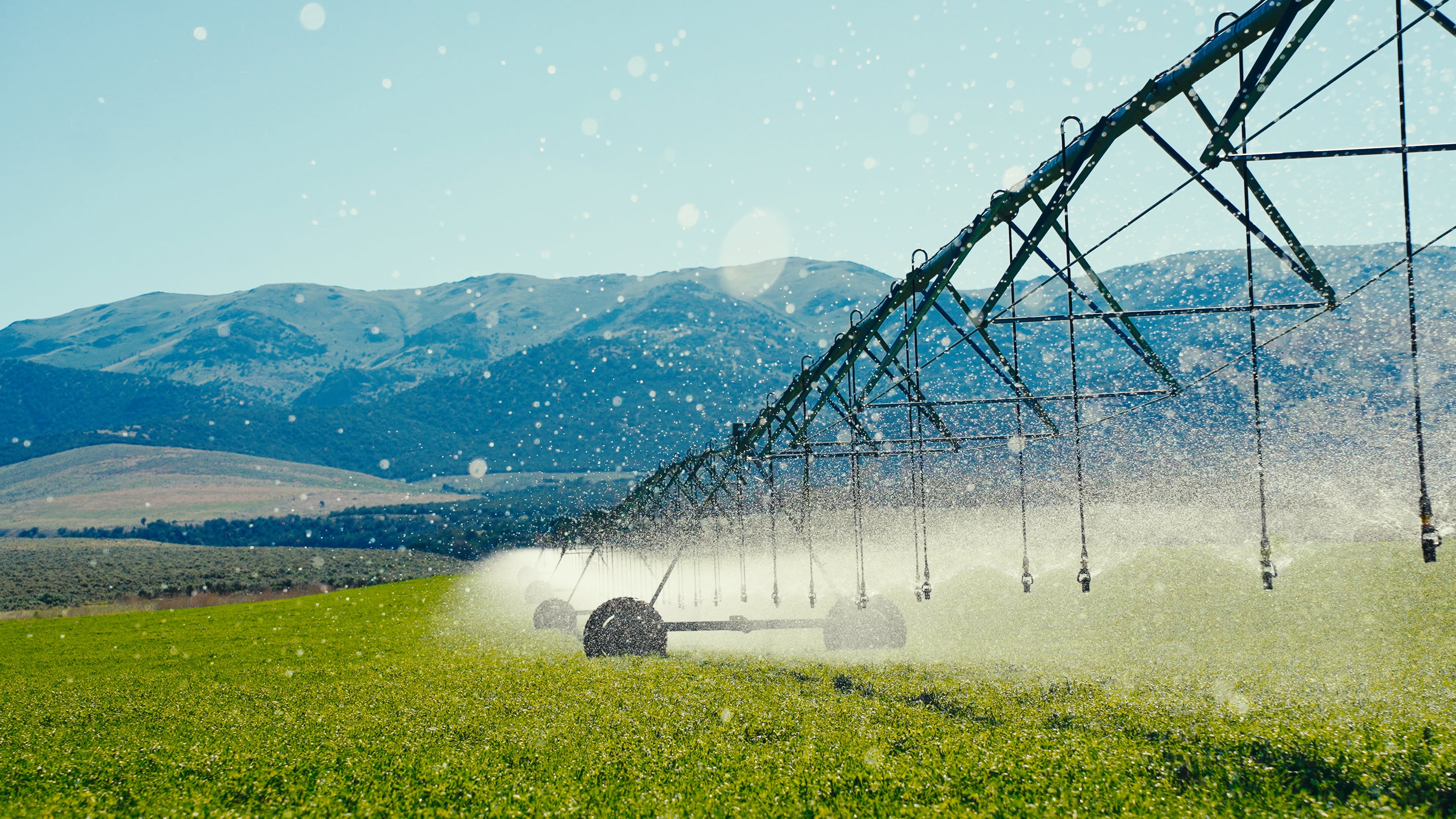 Desde mediados del 2023 la compañía viene impulsando con mayor fuerza su negocio agrícola, como parte de su estrategia de expansión en Latinoamérica y en respuesta al crecimiento de la agricultura bajo riego.