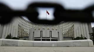 China relaja algunas restricciones a salidas de capitales mientras yuan se estabiliza