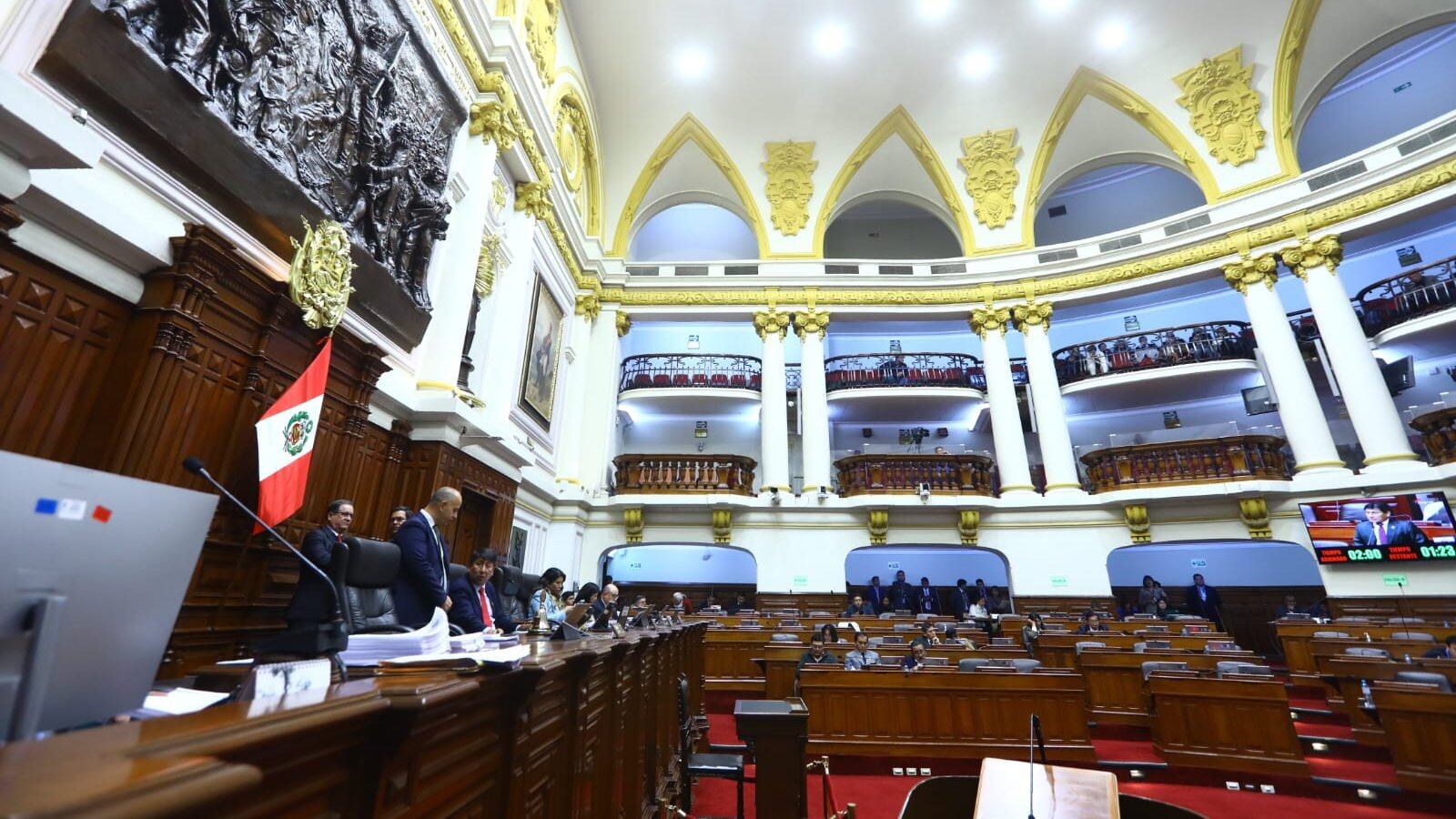 "Allí están la significativa disminución de la recaudación tributaria, y los varios gastos populistas aprobados, entre el Congreso y el Poder Ejecutivo". (Foto: Congreso)