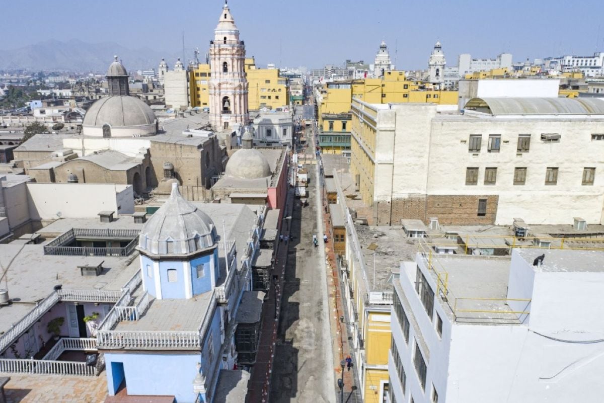 La Policía Nacional ejecutará los cierres de acceso y controles de tránsito en coordinación con la Municipalidad de Lima y la ATU. Foto: Andina.