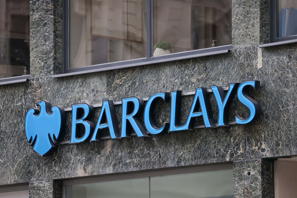 La eliminación de puestos en Barclays es mayor de lo esperado.