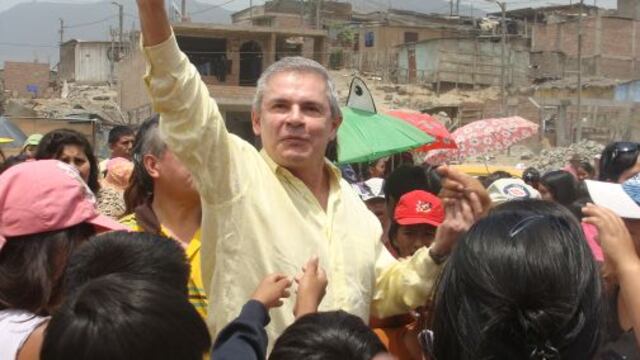 Luis Castañeda Lossio seguirá como candidato a la Municipalidad de Lima