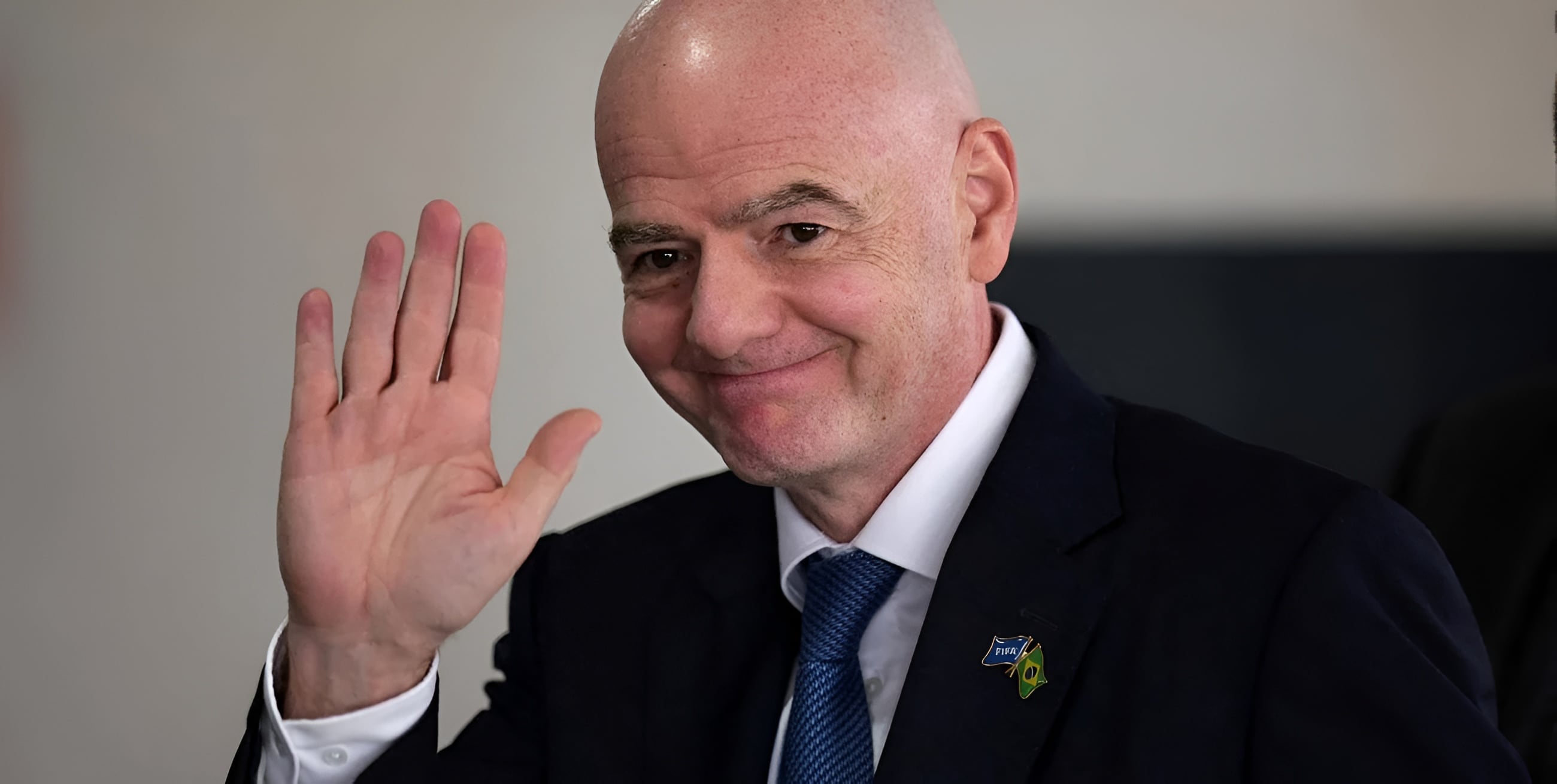 “Con Fanatics, vemos que impulsan una innovación extraordinaria en el mundo de los artículos deportivos coleccionables" , afirmó Gianni Infantino, presidente de la FIFA.