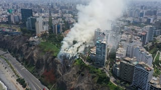 Miraflores: reabren progresivamente tránsito de vehículos en la Costa Verde tras incendio