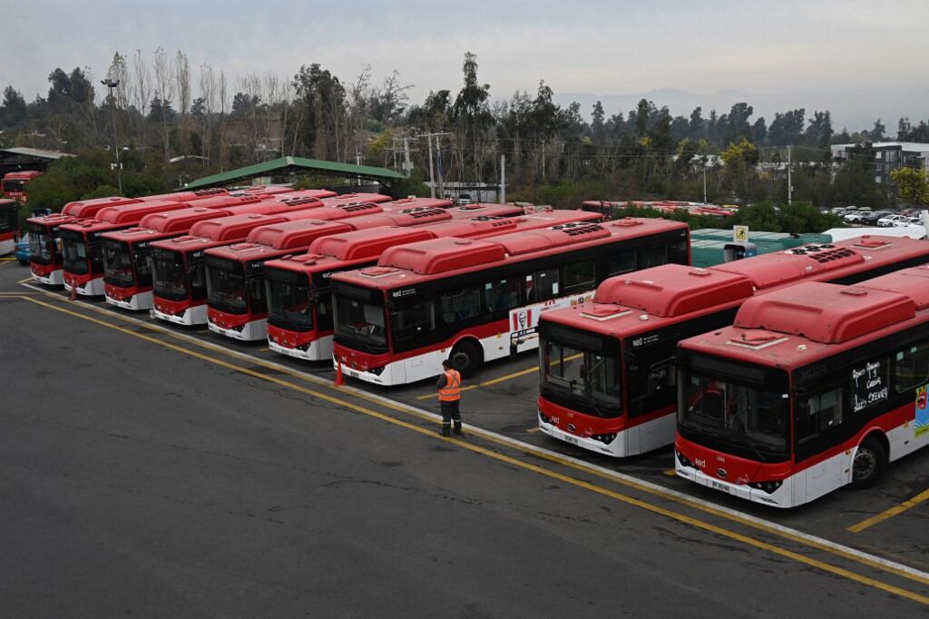 Accidentes camino al trabajo podrían estar cubiertos por el seguro laboral. (Photo by RODRIGO ARANGUA / AFP)