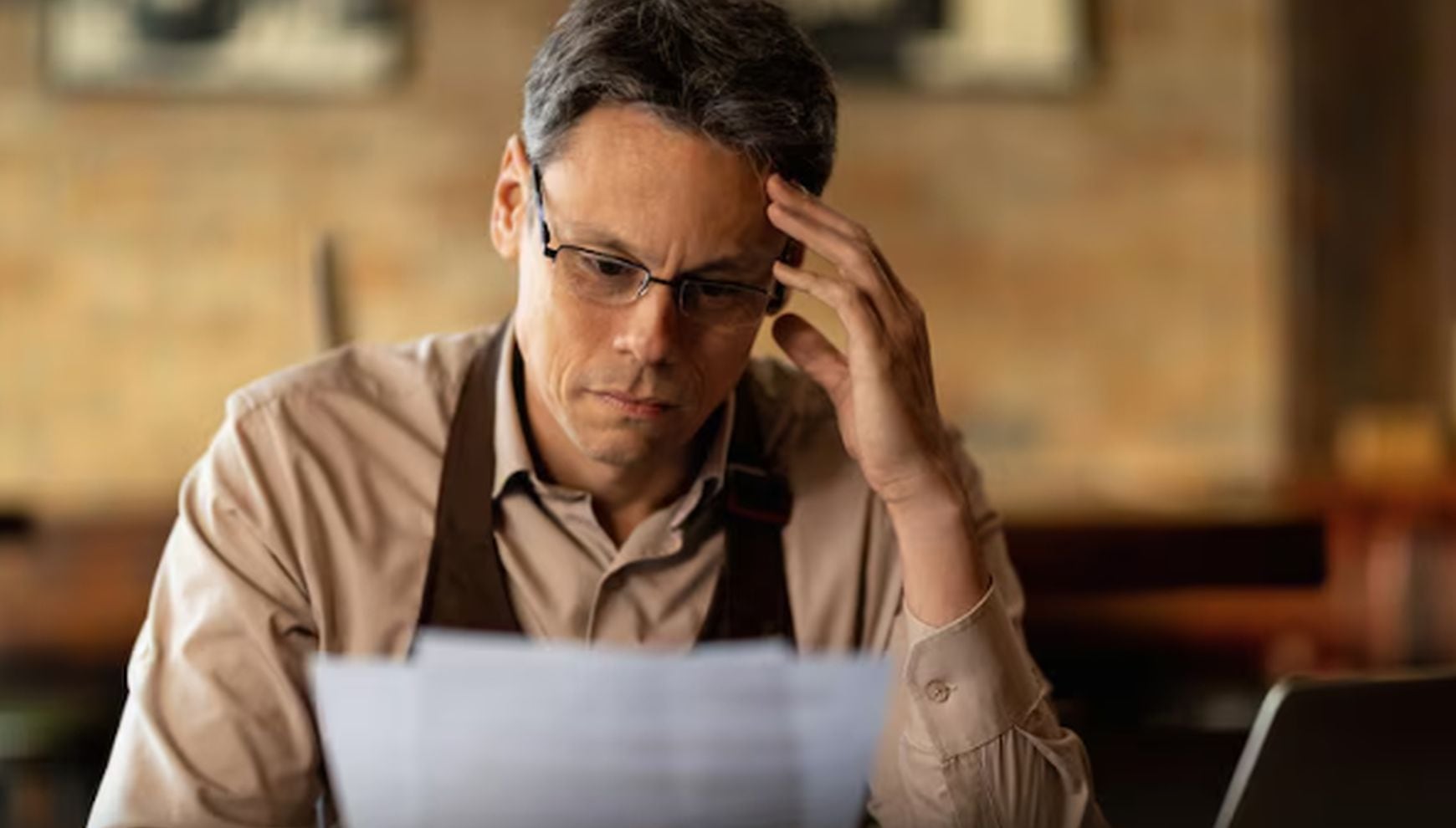 Lo que para algunos es solo “dinero perdido” en realidad puede recuperarse gratis y en línea, sin intermediarios, revisando las bases de datos estatales o portales (Foto referencial: Freepik)