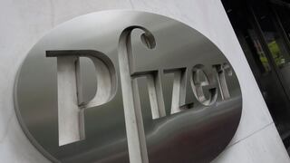 Pfizer inicia prueba de una píldora antiCOVID 