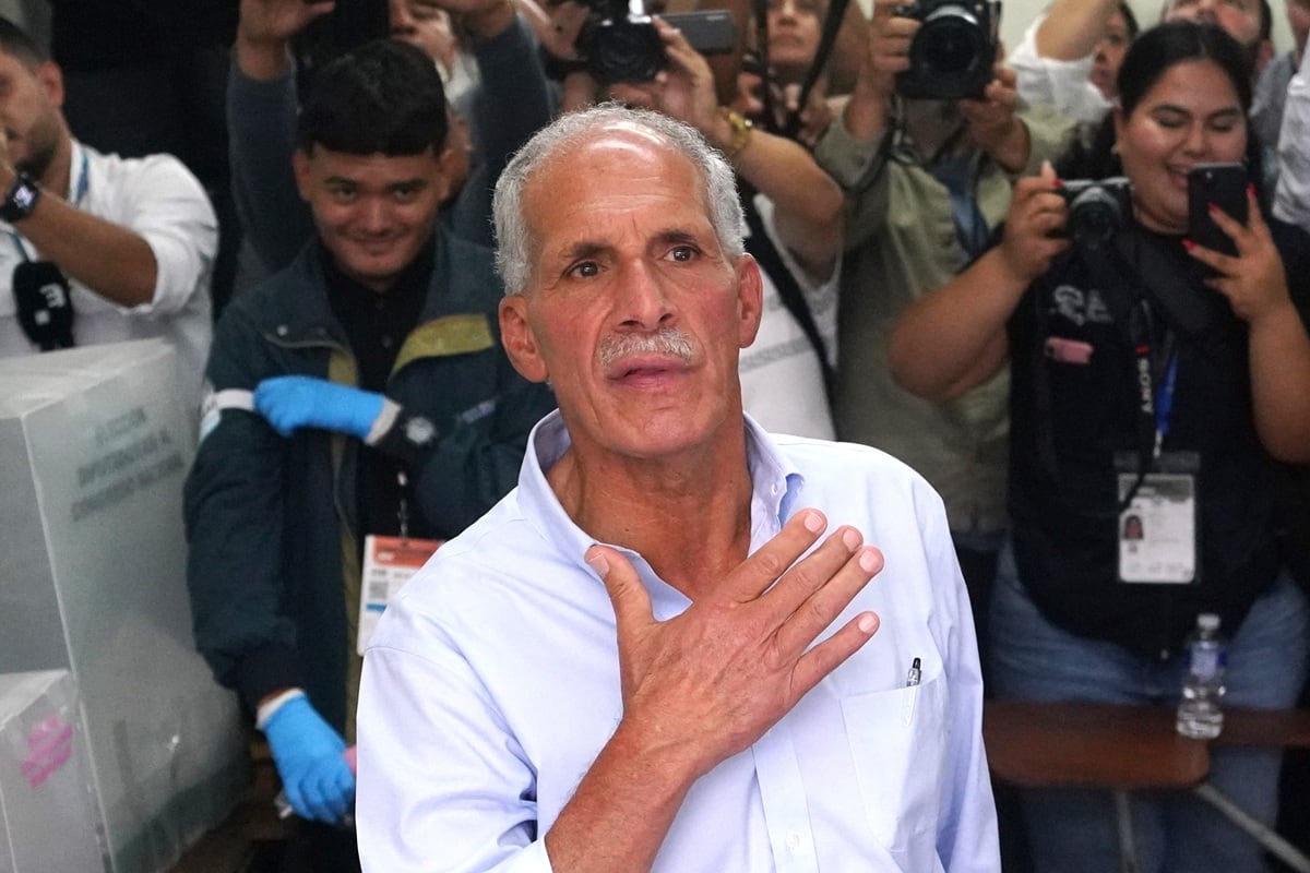 El candidato presidencial del Partido Nacional de Honduras, Nasry Asfura, declarado virtual presidente de Honduras por el ente electoral. Foto: Johny MAGALLANES / AFP
