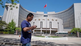 China realiza sorpresivo recorte de tasa de interés a un año