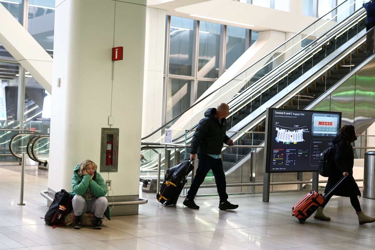 Los aeropuertos de Estados Unidos viven una jornada crítica con miles de vuelos cancelados en el país. (Foto: CHARLY TRIBALLEAU / AFP)