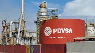 Fiscalía venezolana cita como imputado por corrupción a un directivo de PDVSA
