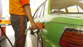 Perú no corre el riesgo asumido por Argentina con YPF en precio de combustibles