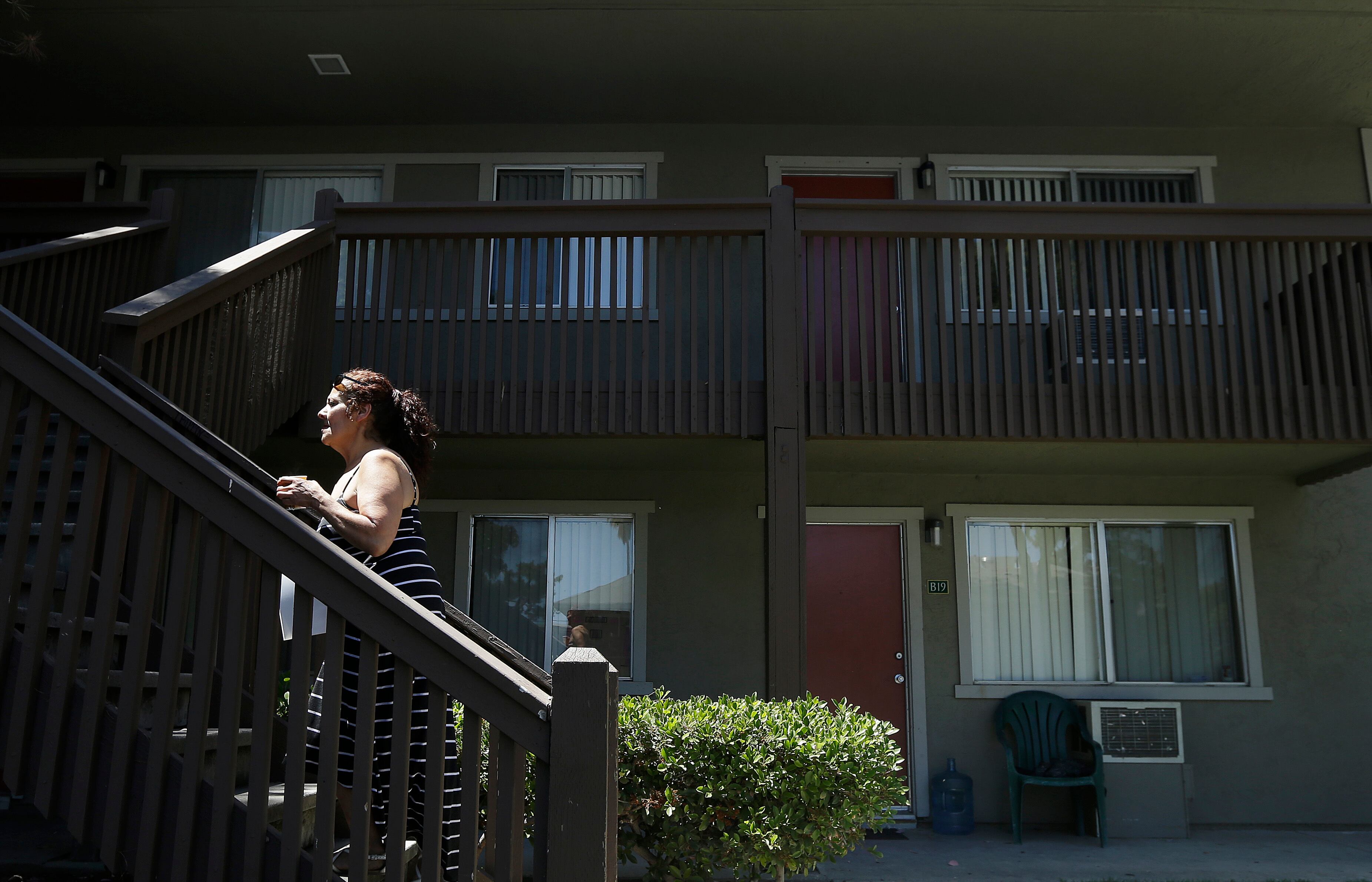Con esta nueva ley, California modifica ciertas reglas para las HOA (Foto: AP)