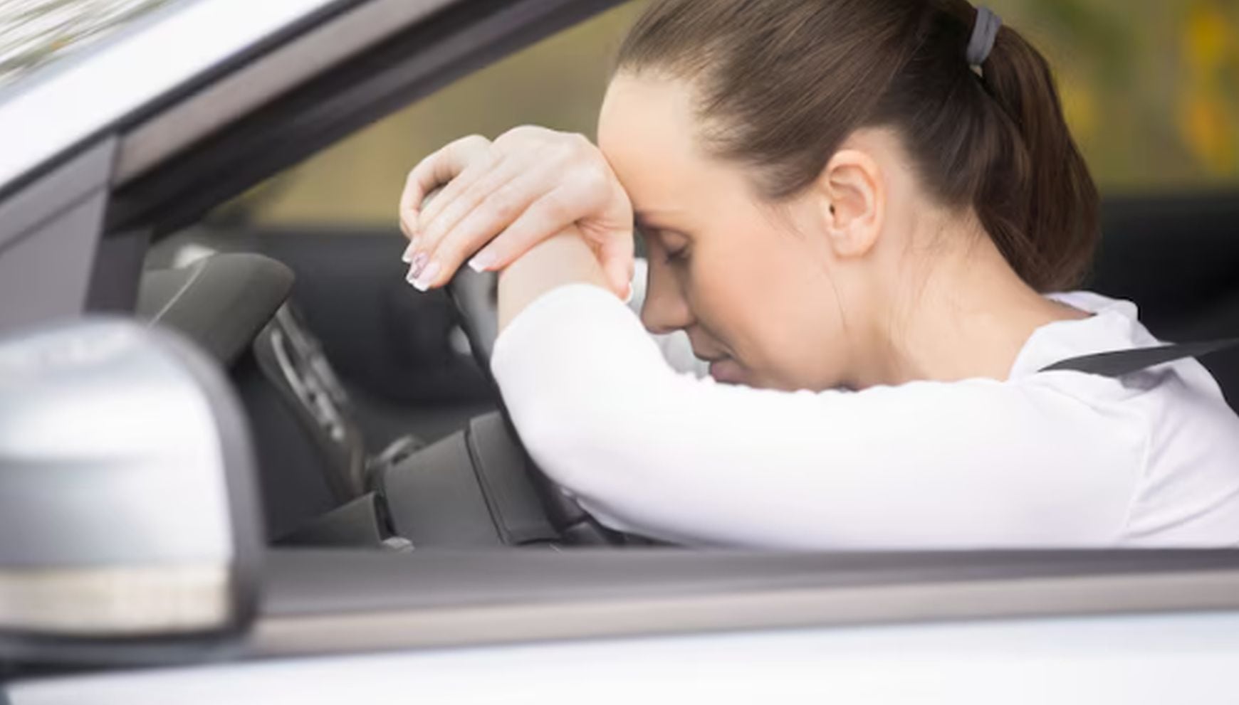 En Nueva York, las personas con deudas de impuestos estatales pueden enfrentarse a la suspensión temporal de su licencia, aun cuando dependen del carro para trabajar y cuidar a su familia (Foto: Freepik)