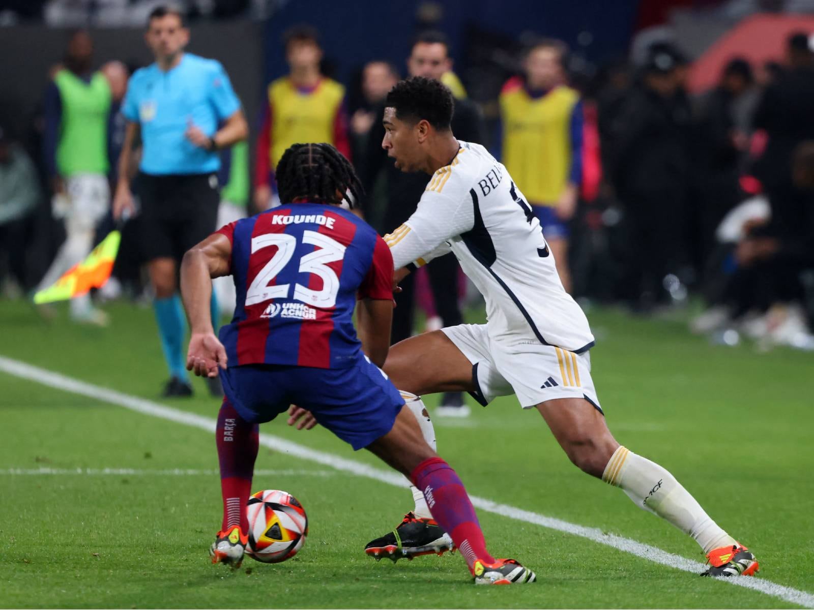 Transmisión oficial vía DIRECTV Sports para seguir el partido Real Madrid vs. Barcelona por el Clásico del fútbol español. (Foto: AFP)