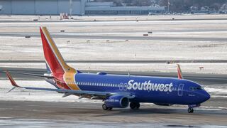EE.UU. lleva a Southwest Airlines a los tribunales por retrasos crónicos en sus vuelos