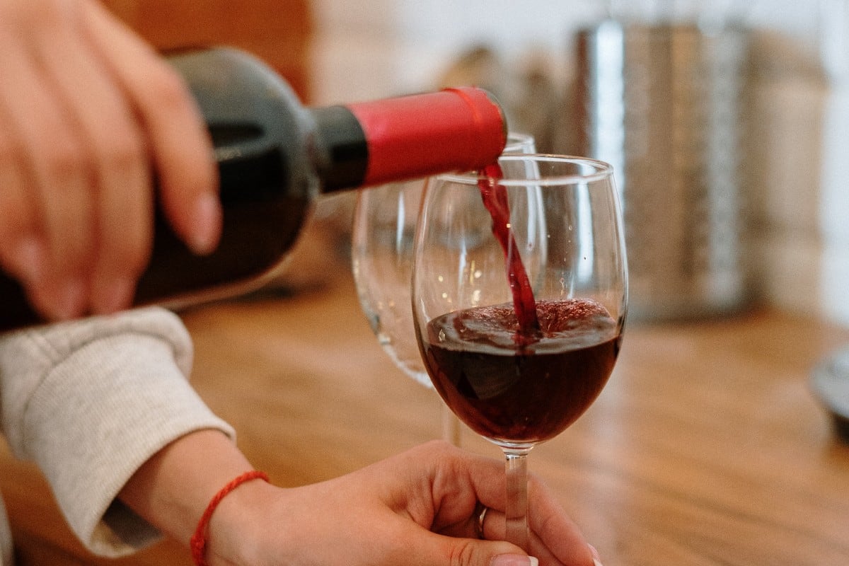 La denominación de origen calificada Rioja se divide en tres zonas oficiales: Rioja Alta, Rioja Alavesa y Rioja Oriental (históricamente conocida como Rioja Baja). (Foto: Pexels)