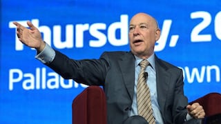 Inversores están subestimando los riesgos de la guerra en Irán, advierte BlackRock