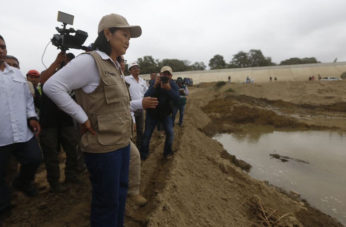 Ls presidenta señaló que el gobierno anterior y las gestiones regionales y locales no contaron con los recursos ni el apoyo suficientes para prepararse cuando se supo de la llegada del fenómeno El Niño. | Foto: Alonso Chero / El Comercio