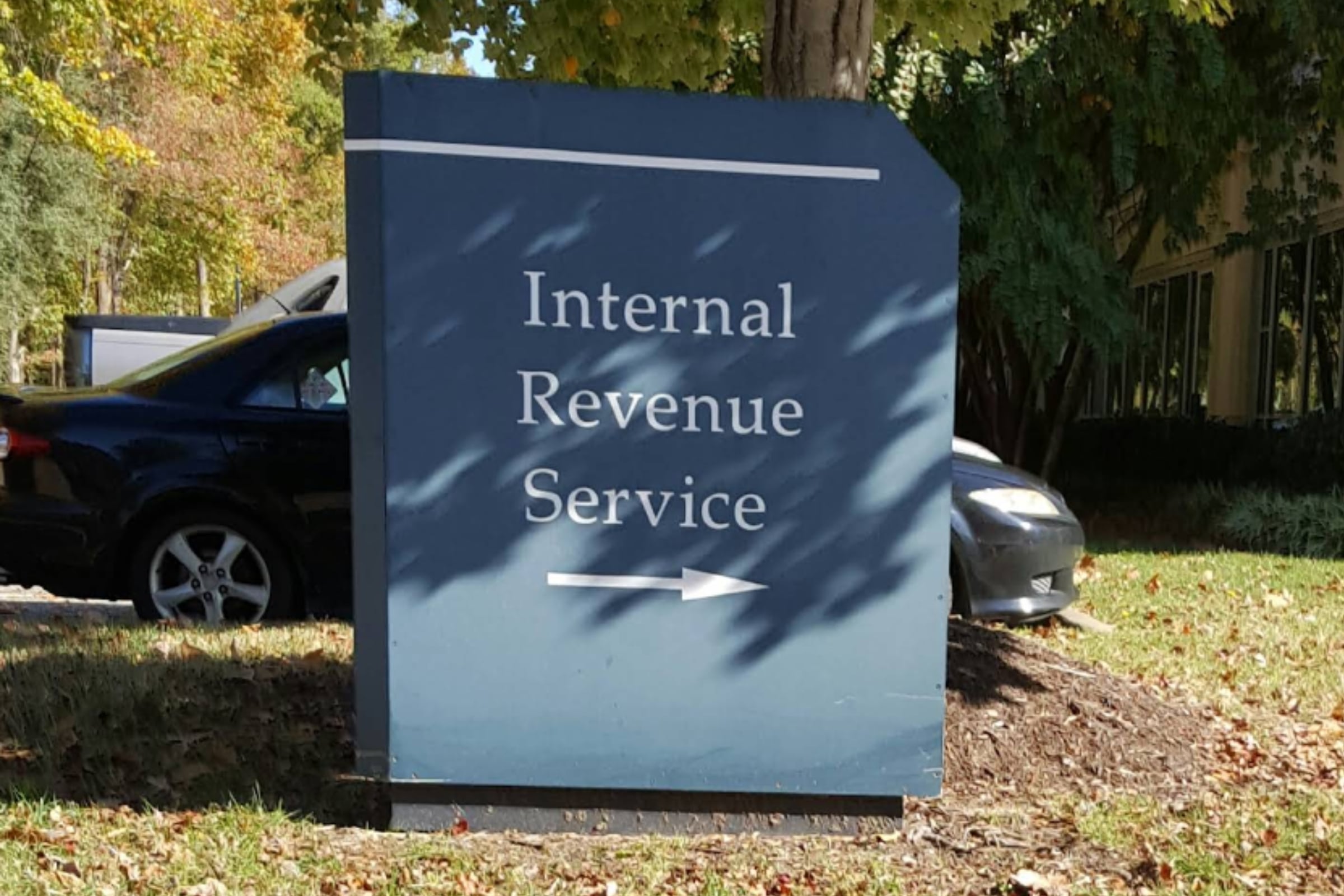 EL IRS tiene algunos créditos que puedes aprovechar para reducir tu pago de impuestos (Foto: Google Maps)