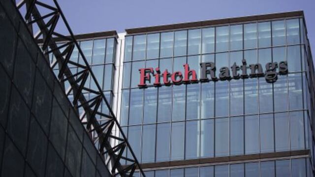 Fitch mejora calificación de tres principales bancos peruanos