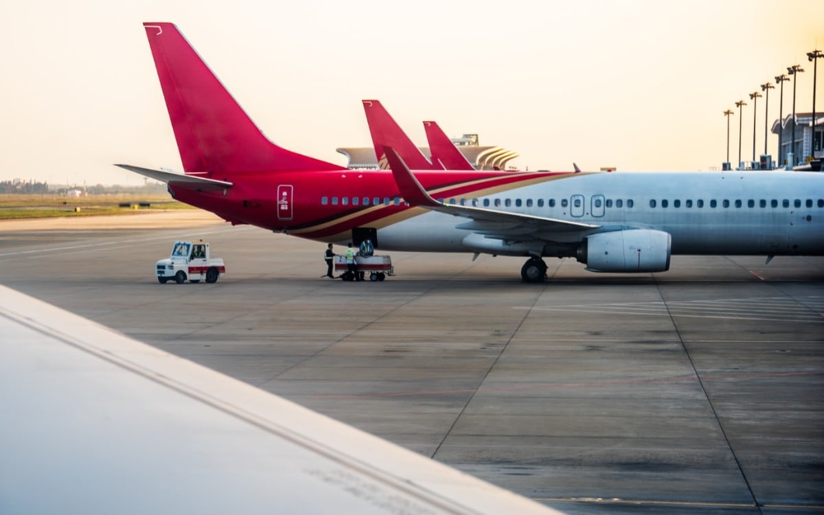 Una aerolínea anunció una reducción de hasta el 50% en vuelos de larga distancia en medio del aumento global de precios. (Foto referencial: Freepik)