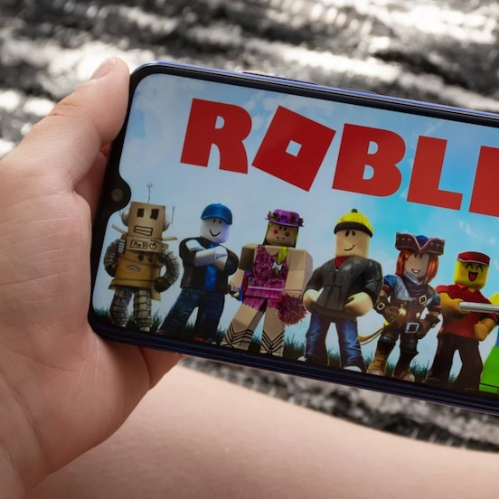 Iglesia peruana recrea misas en ROBLOX