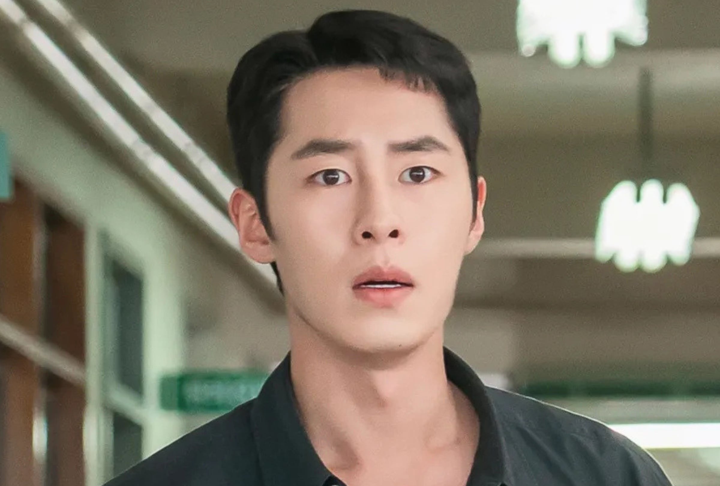 En la serie "Doctor on the Edge", el reconocido actor surcoreano Lee Jae-wook interpreta a Do Ji-ui. Él es un cirujano residente cuya vida cambia radicalmente cuando termina asignado para cumplir su servicio médico en la isla Pyeongdong-do (Foto: KT Studio Genie)