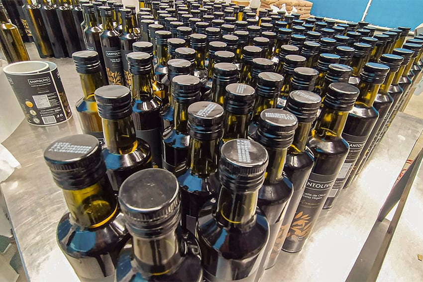 Santolivo Group opera desde el 2014, cuando inició en el canal Horeca con un producto mínimo viable. Fue fundada por Pineda junto a dos socias. (Foto: Santolivo Group)