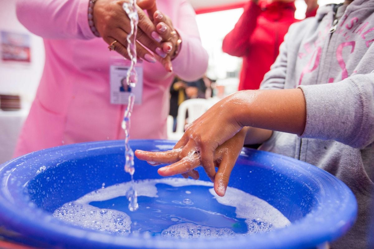 Minsa recomienda el lavado de manos frecuente para eliminar el virus. (Foto: GEC)