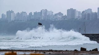 Oleajes de ligera a moderada intensidad se registrarán en el litoral peruano