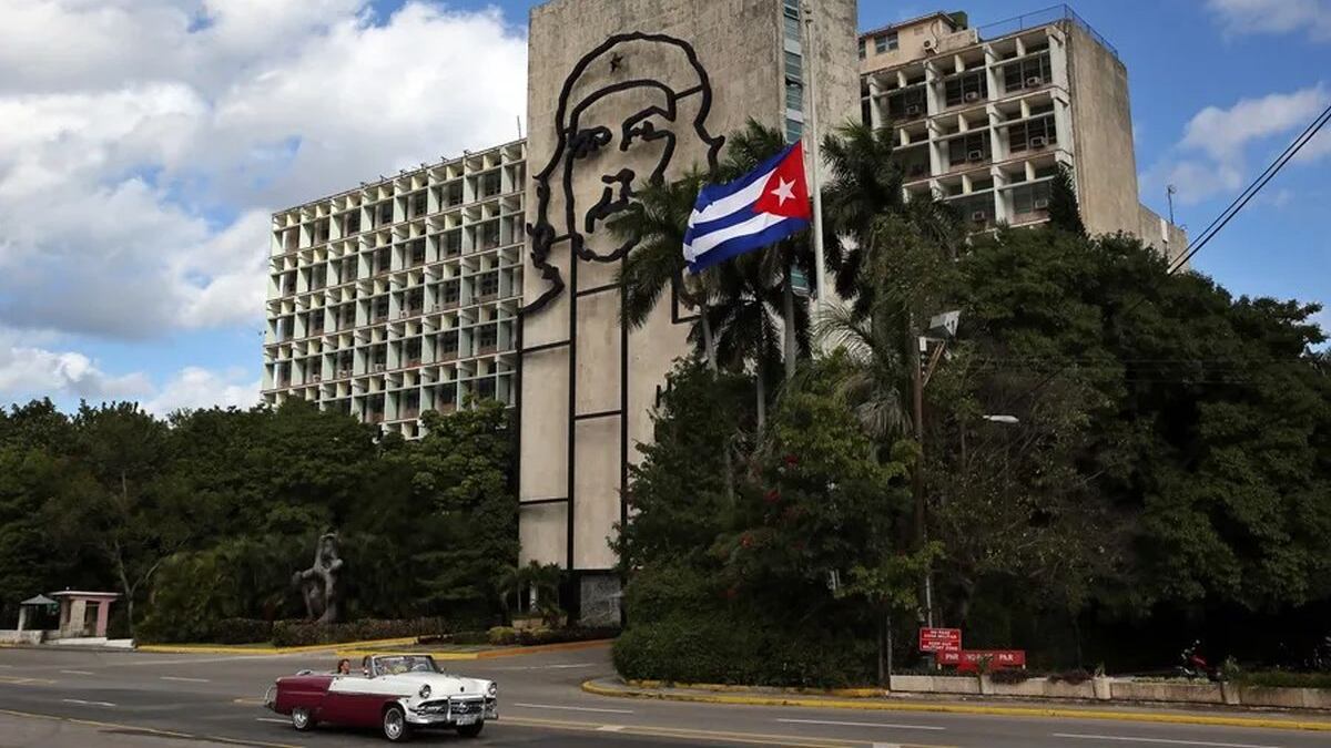 Estados Unidos sanciona a nueve entidades de Cuba, incluido el ministerio de la Construcción