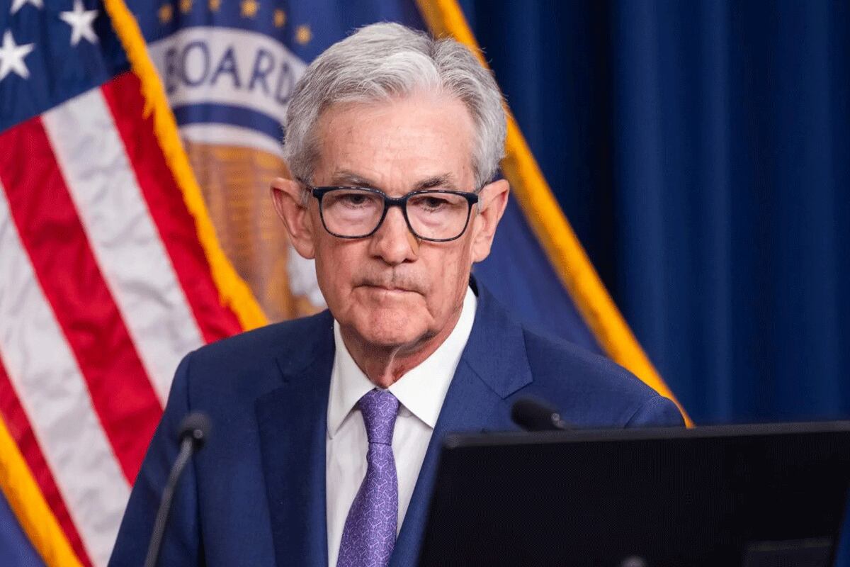 Jerome Powell consideró que es preciso “tener confianza” en que la inflación se dirige hacia números por debajo del objetivo del 2%. FOTO: EFE.