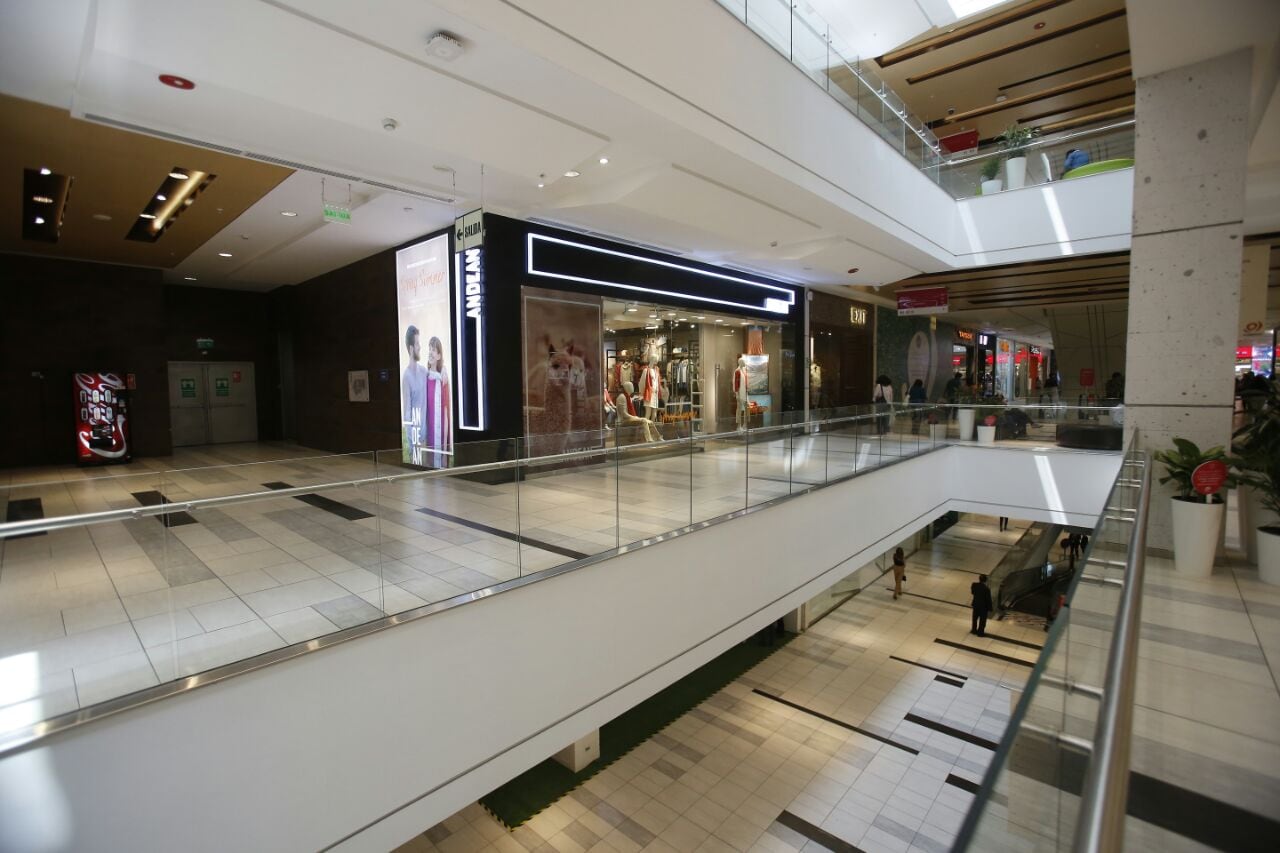 Visita a tiendas en malls y puerta a calle en Perú reportó caída interanual por segundo mes consecutivo en julio de 2026. (Foto: Hugo Pérez/El Comercio).