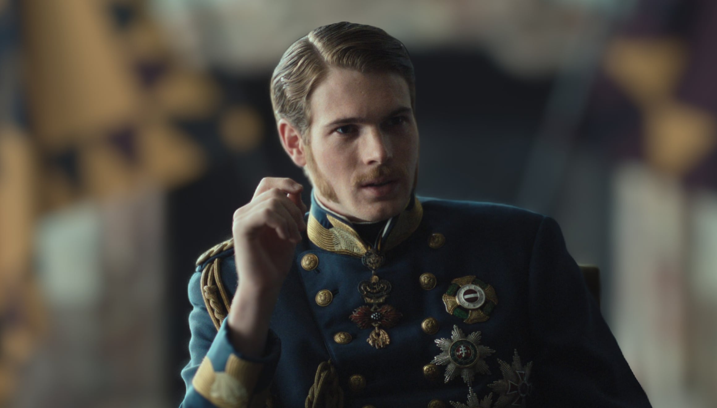 Philip Froissant como Francisco José I de Austria en "La emperatriz" (Foto: Netflix)