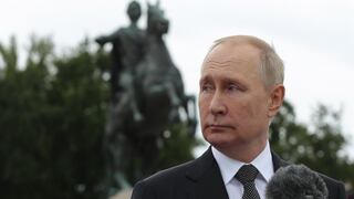 Putin prohíbe que petroleras y bancos dejen país hasta fin de año