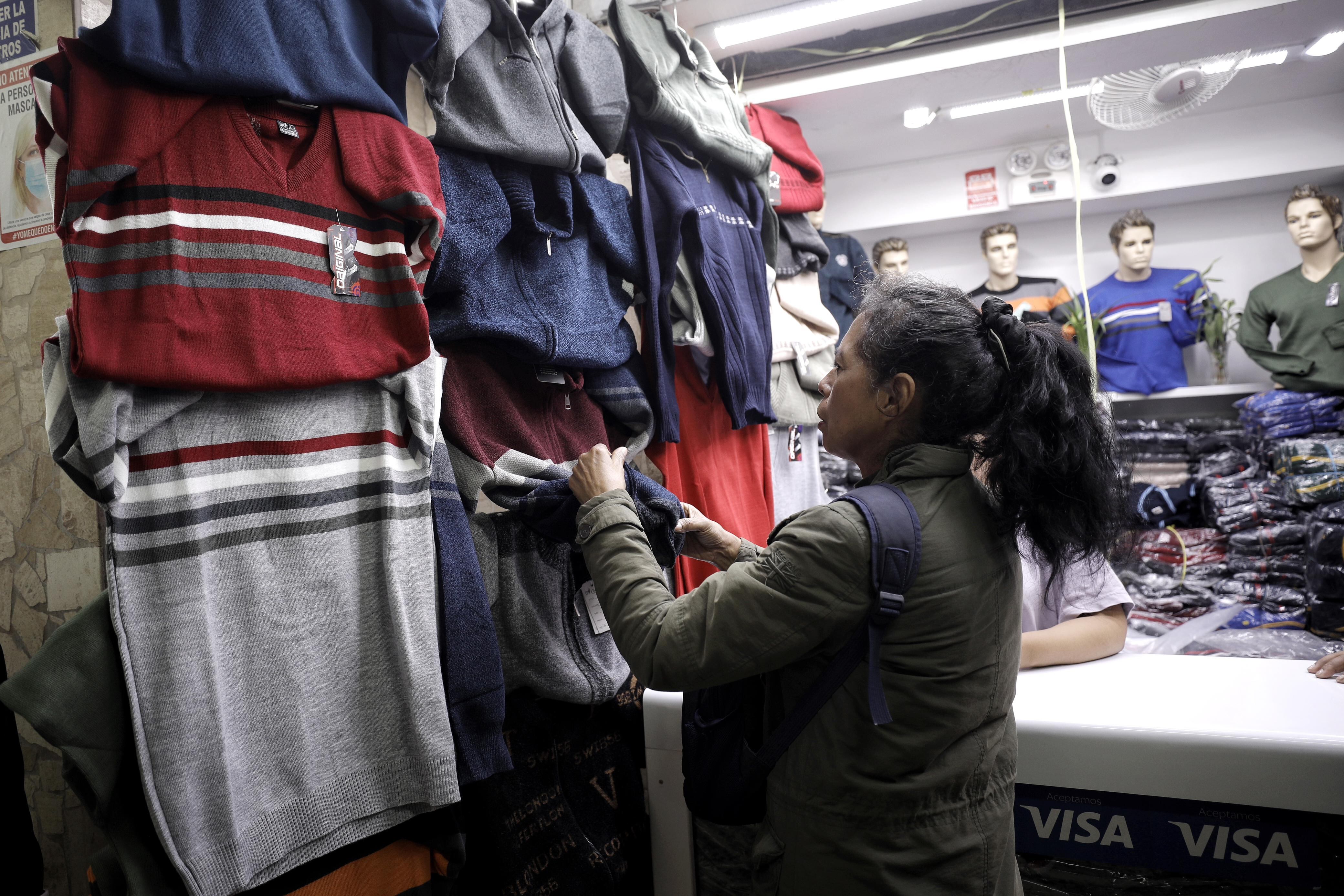 Los empresarios y los trabajadores tienen la total libertad de ejercer su derecho tanto de trabajar. Foto: GEC