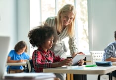 El dato que revela la preocupante escasez de docentes en EE.UU., según la OCDE