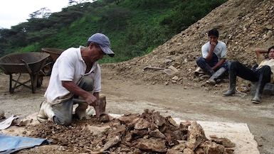 ¿Cómo se abordará la minería informal en el Perú, según la PCM? (Foto: Andina)