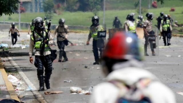 Oposición venezolana denuncia que fuerzas de seguridad roban a manifestantes