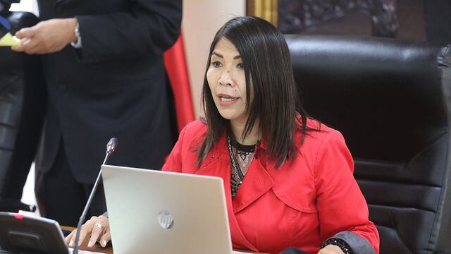 Comisión de Ética  aprueba informe que recomienda suspender por 120 días a María Cordero Jon Tay 