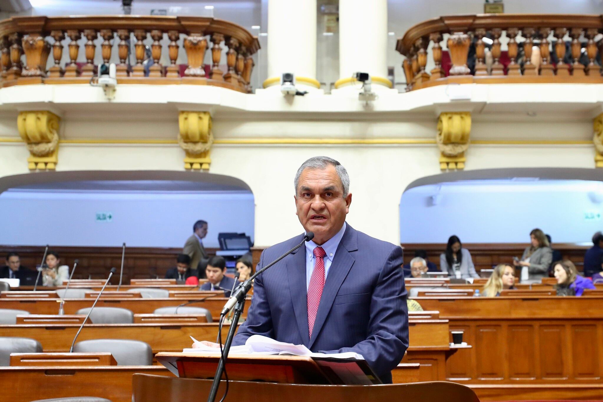 Ministro del Interior, Vicente Romero, afronta una interpelación en el Pleno del Congreso. (Foto: Congreso)